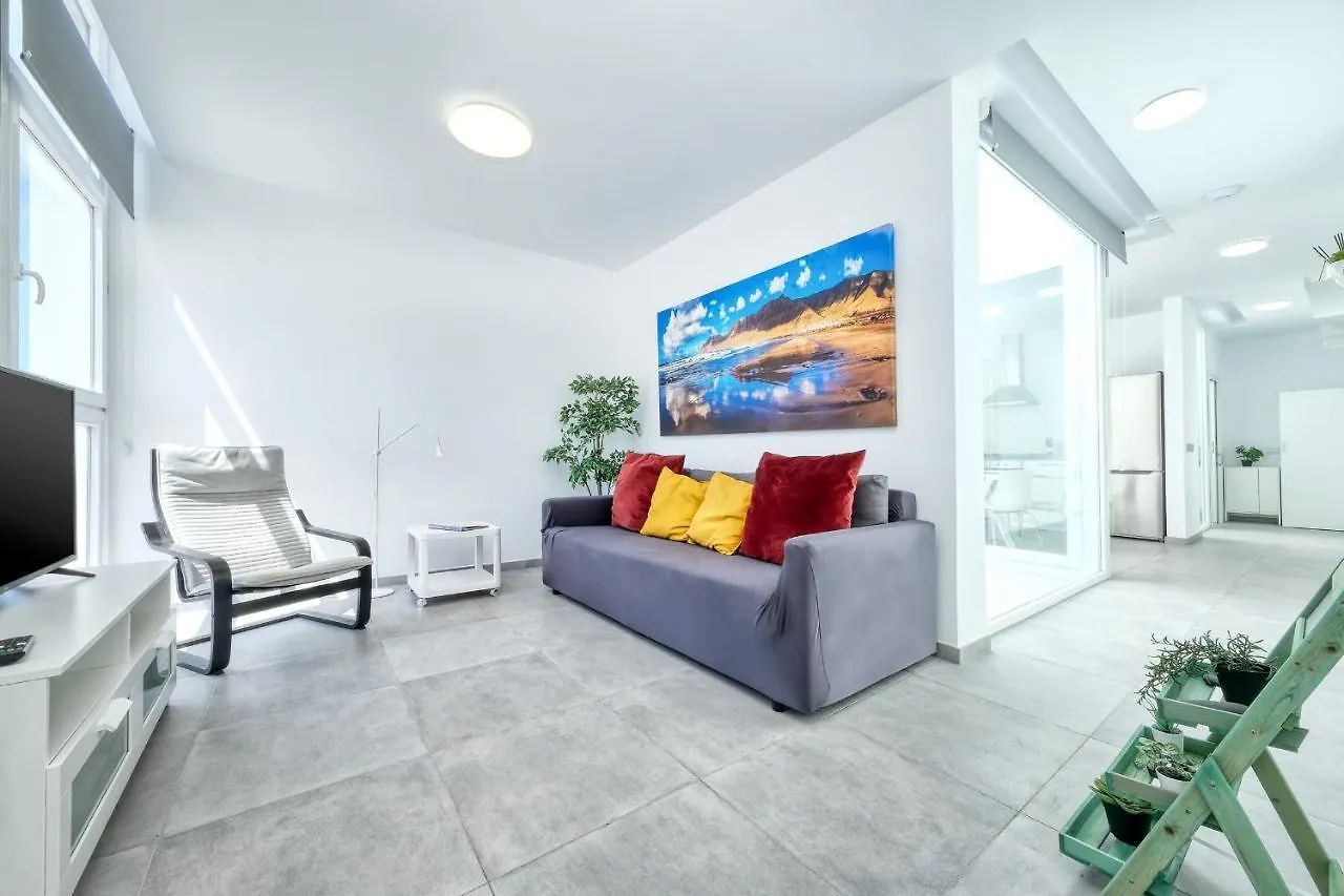 Karma Famara 1 A 25M Del Mar Villa Spain