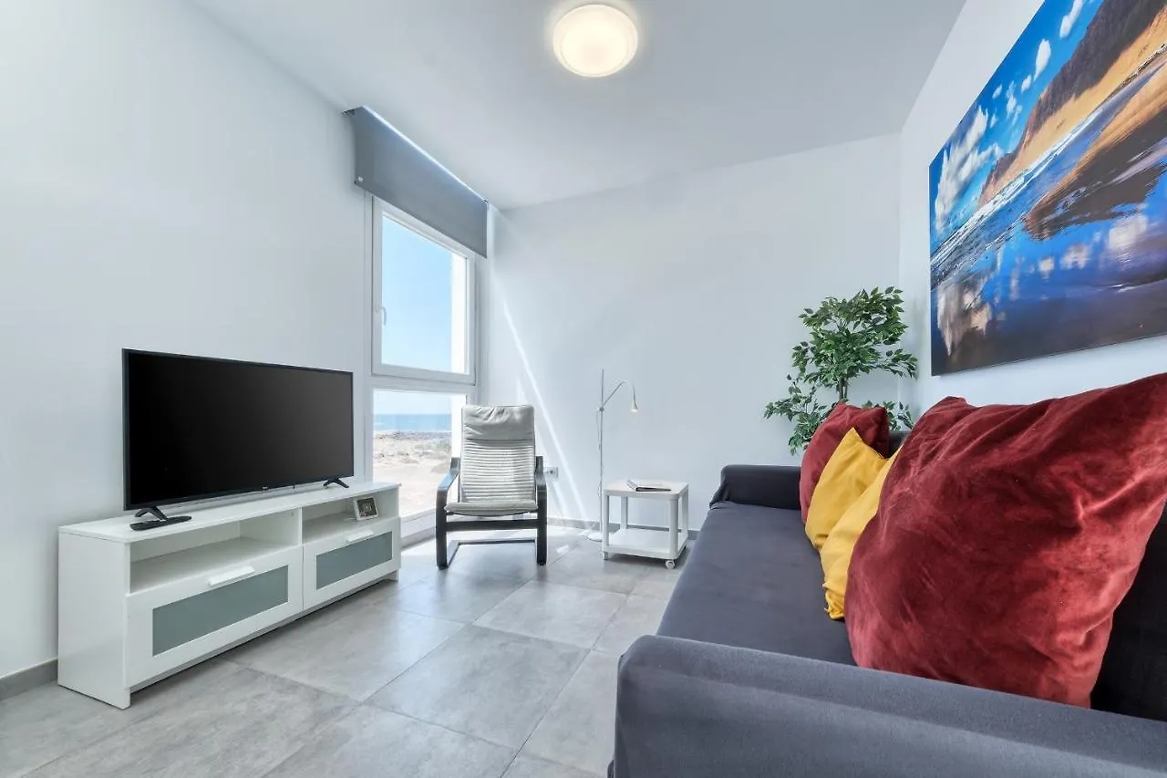 Karma Famara 1 A 25M Del Mar Villa Holiday home